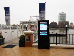 outdoor lcd totem